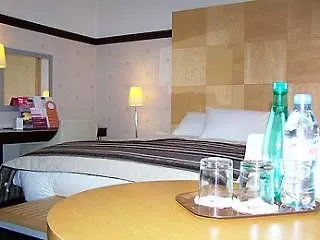 Otel Mercure La Sorbonne Saint-germain-des-pres 4*